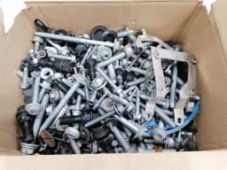 PORSCHE PORSCHE TAYCAN 9J SCREWS BOLTS FROM ONE CAR SET BOLTS — thumbnail 6