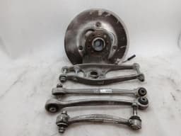BMW BMW 3 Series M3 G80 G20 Right Rear Hub 8095658 Wheel Bearing Housing Rear Right — thumbnail 1