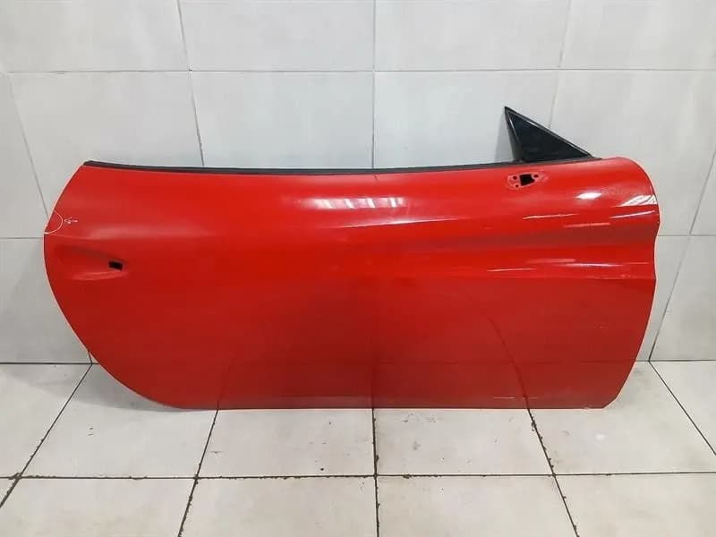 Ferrari California T F149 14-17 right front door 85037911 LHD door front right