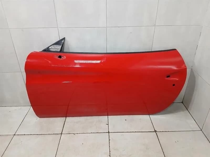 Ferrari California T F149 14-17 left front door 85037111 door front left