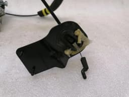 FERRARI Ferrari F12 Berlinetta F152 right door lock 82447800 door lock 80821600 — thumbnail 5