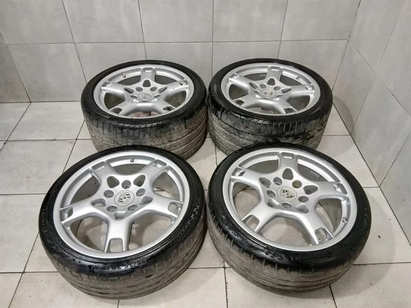 PORSCHE Porsche 911 997 Alloy Wheel Set 99736216200 Rim Set 8Jx19 ET57 11Jx19 ET51