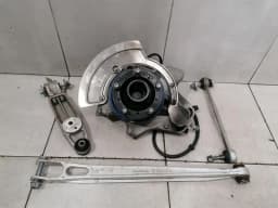 PORSCHE Porsche Cayman 718 GT4RS Left Rear Hub 982505051DY Wheel Bearing Housing Rear Left — thumbnail 1