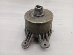 MERCEDES-BENZ Mercedes C Class W205 Engine Mount A2052404600 Engine Mount AMG — thumbnail 5