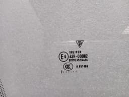 PORSCHE Porsche 911 991 right front door glass 99154251203 door window front right — thumbnail 10