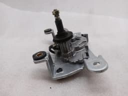 PORSCHE Porsche 911 996 Rear Wiper Motor 99662808000 Wiper Motor Rear — thumbnail 3