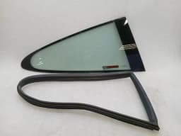PORSCHE Porsche 911 996 right rear 1/4 glass 99654311203 door window 1/4 rear RH — thumbnail 9