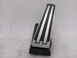 PORSCHE Porsche 911 992 accelerator pedal (electrical) 992723507E aluminium accelerator pedal — thumbnail 2