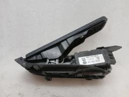 PORSCHE Porsche 911 992 accelerator pedal (electrical) 992723507E aluminium accelerator pedal — thumbnail 4