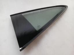 PORSCHE Porsche 911 991 Left Rear 1/4 Glass 99154311110 Door Window 1/4 Rear LH — thumbnail 3