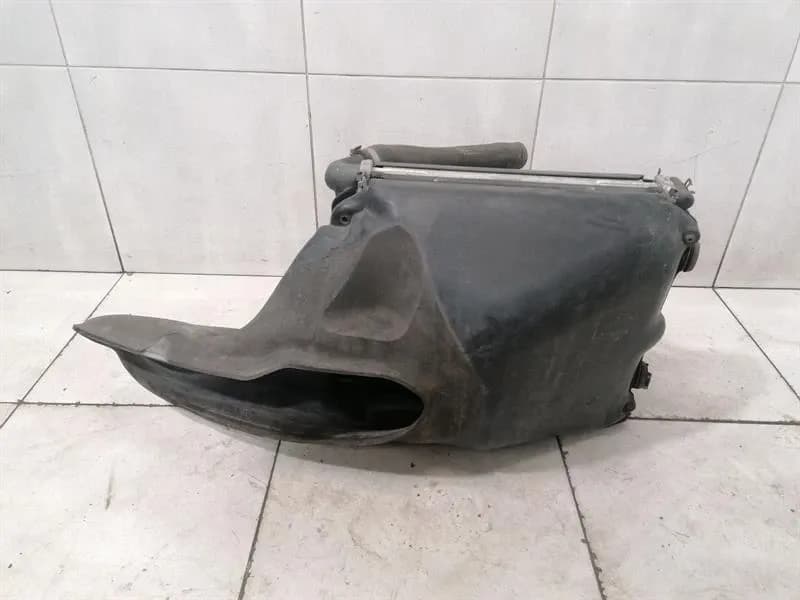PORSCHE Porsche 911 996 Radiator Pack 99610613150 Left Radiator Pack LEFT