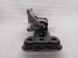 MERCEDES-BENZ Mercedes C Class W205 Gearbox Mount A2052405700 Gearbox Mount M177 AMG — thumbnail 3