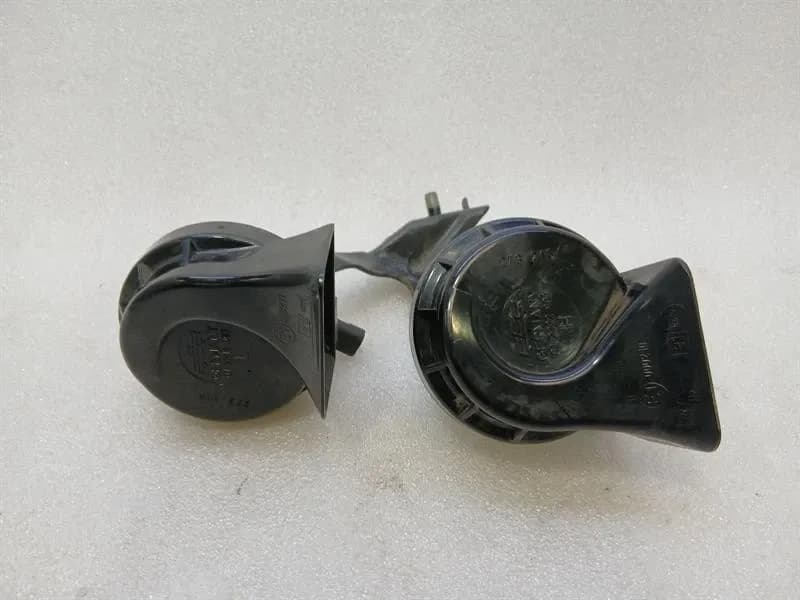Porsche 911 996 Horn 99663520604 Horn Fanfare SET