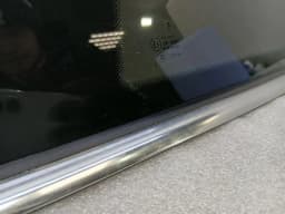 PORSCHE Porsche 911 991 left rear 1/4 glass 991543111 door window 1/4 rear LH — thumbnail 3