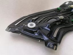 PORSCHE Porsche 911 992 Right Rear Door Winder 992839400D Window Regulator Rear R Convertible — thumbnail 10