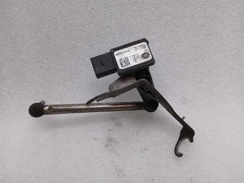 PORSCHE Porsche 911 992 GT3 Level Sensor 992616572B Suspension Height Sensor
