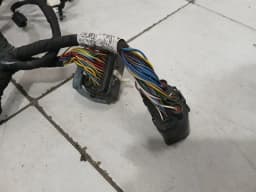 ASTON MARTIN Aston Martin Rapide 10-14 Wiring Loom AD43-14290-AC Front Wiring Harness RHD — thumbnail 3