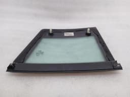 AUDI Audi R8 4S Performance Left Rear 1/4 Glass 4S8845299A Door Glass 1/4 Rear LH — thumbnail 6