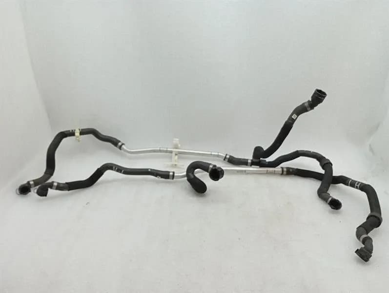 BMW BMW 8 Series G16 M8 Cooling Pipe Set 8747917 Coolant Hose Hose Kit