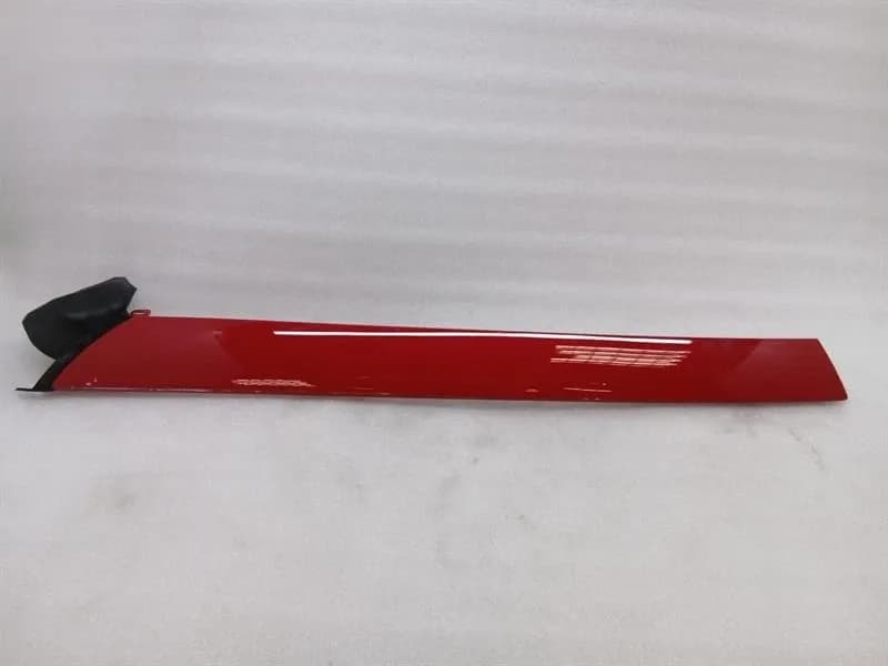 Ferrari California T F149 14-17 Body Moulding 85981110 RH Bar