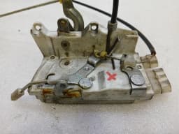 FERRARI Ferrari 360 F131 Door Lock 68993100 RH Door Lock — thumbnail 7