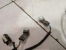 ASTON MARTIN ASTON MARTIN VANTAGE AM6 2018-2025 WIRING LOOM KY63-15K877-BB FRONT BUMPER — thumbnail 3