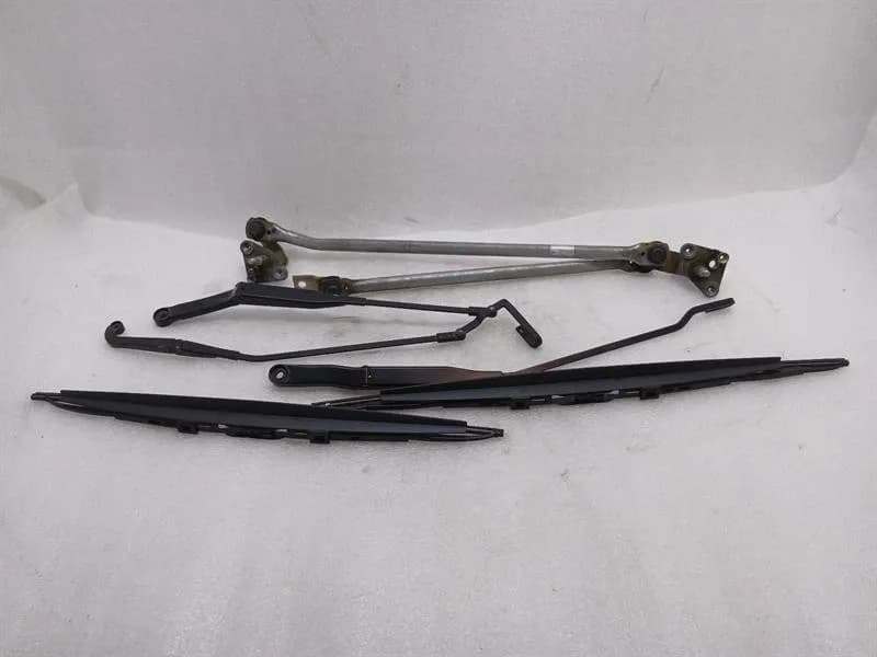 FERRARI Ferrari 360 F131 Front Wiper Linkage 65898900 RHD Wiper Motor Front RHD UK JPN