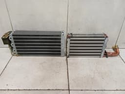 FERRARI Ferrari 360 F131 Heater Matrix 65878700 Heat Exchanger Heater Cooler — thumbnail 3