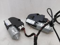 PORSCHE Porsche 911 991 Sun Roof Engine 99162491100 SET OF 2 SUNROOF MOTOR SET — thumbnail 3