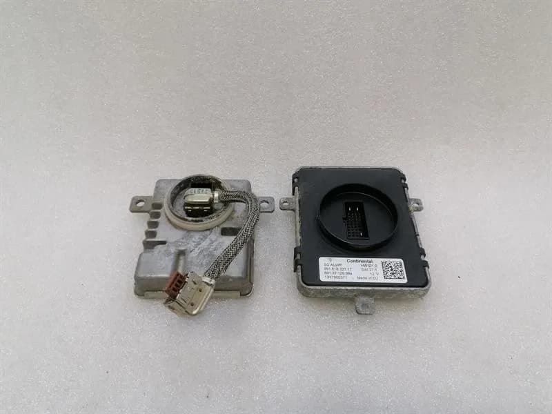 PORSCHE PORSCHE 911 991 XENON BALLAST 99161832303 BALLAST SET OF 2 99161832717