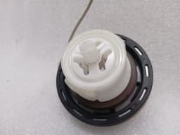 ASTON MARTIN Aston Martin DB9 COUPE fuel filler cap 4G43-9030-AF fuel cap tank flap — thumbnail 6