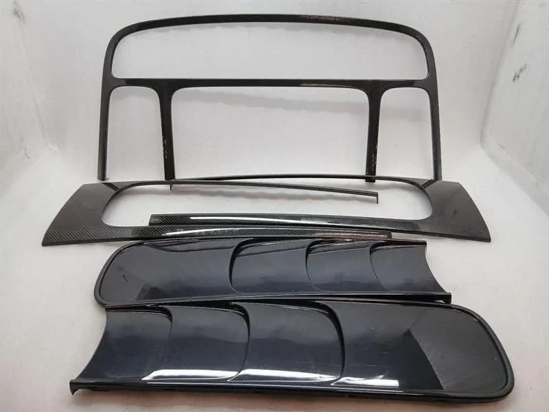 AUDI Audi R8 4S Spyder tailgate carbon carbon trim strip set 4S7825509 4S7825271A