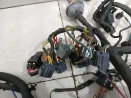 ASTON MARTIN Aston Martin Vanquish AM310 Wiring Loom FD33-14290-AD Wiring Harness ENG BAY — thumbnail 8