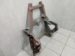 FERRARI Ferrari California T F149 14-17 subframe rear 289331 axle frame rear axle — thumbnail 3
