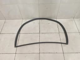 FERRARI Ferrari 360 F131 Door Seal Front Lid Door Seals — thumbnail 1