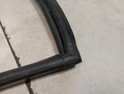FERRARI Ferrari 360 F131 Door Seal Front Lid Door Seals — thumbnail 4