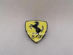 FERRARI FERRARI 458 F142 SPIDER 82746100 SQUADRA CORSE SHIELD BADGE -SHIELD BADGE- LOGO — thumbnail 2