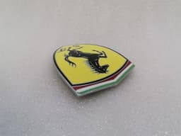 FERRARI FERRARI 458 F142 SPIDER 82746100 SQUADRA CORSE SHIELD BADGE -SHIELD BADGE- LOGO — thumbnail 5