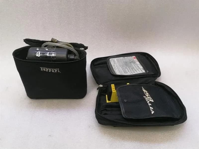 FERRARI Ferrari 458 F142 Spider Tool Kit 280167 Tool Kit