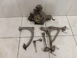 FERRARI Ferrari 360 F131 Right Rear Hub 179330 Wheel Bearing Housing Rear Right — thumbnail 1