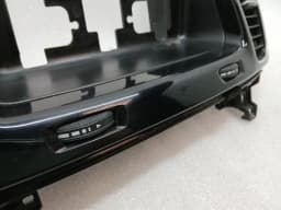 MERCEDES-BENZ Mercedes GLS X166 GLS63 Air Vent A1668306101 Centre Vent Vent Grille — thumbnail 4