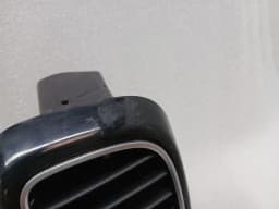 MERCEDES-BENZ Mercedes GLS X166 GLS63 Air Vent A1668306101 Centre Vent Vent Grille — thumbnail 6