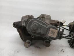 MERCEDES-BENZ Mercedes C63 AMG W205 Rear Brake Caliper A2314230181 Rear Brake System M177 — thumbnail 7