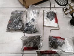 FERRARI FERRARI 360 F131 SCREWS BOLTS FROM ONE CAR SET BOLTS — thumbnail 2