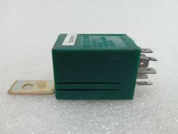 FERRARI Ferrari 360 F131 Relay 170762 Direction and Emergency Light Relay — thumbnail 4
