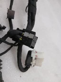 FERRARI Ferrari California T F149 14-17 Wiring Loom 318627 RH DOOR LHD Wiring Harness — thumbnail 5