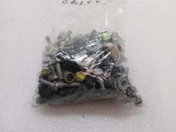 FERRARI FERRARI 360 F131 SCREWS BOLTS FROM ONE CAR SET BOLTS — thumbnail 3