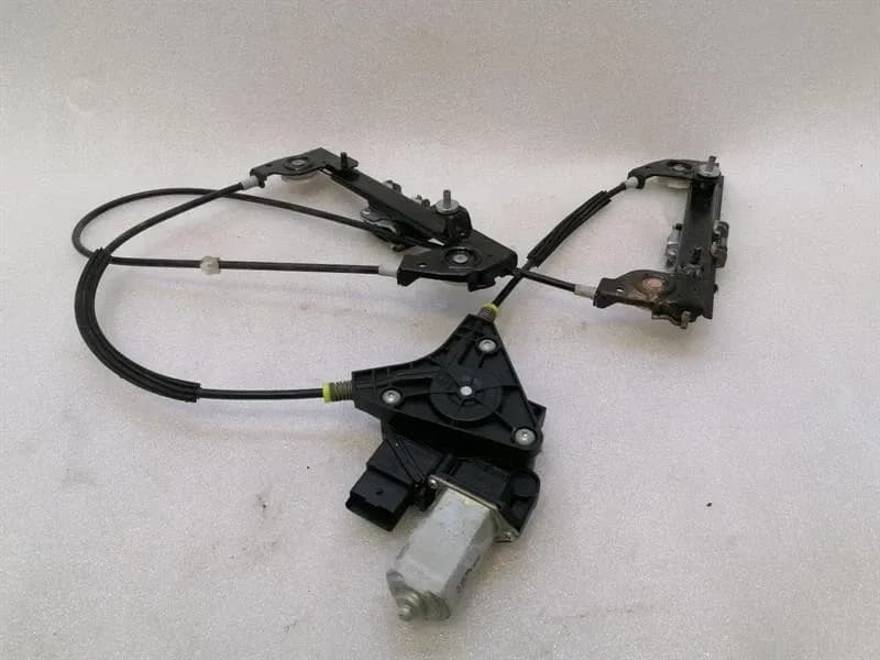 Ferrari 458 F142 Spider 83072100 Rear Window Regulator Rear Screen Lifter