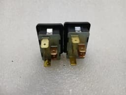 FERRARI Ferrari 360 F131 Switch 180666 Fuel / Hood Switch — thumbnail 6