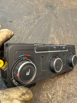 VW 7E5907047 7E5907047BK Heater control panel VW TRANSPORTER T5 / MULTIVAN (7H, 7E, 7J) (2003-2015) — thumbnail 9